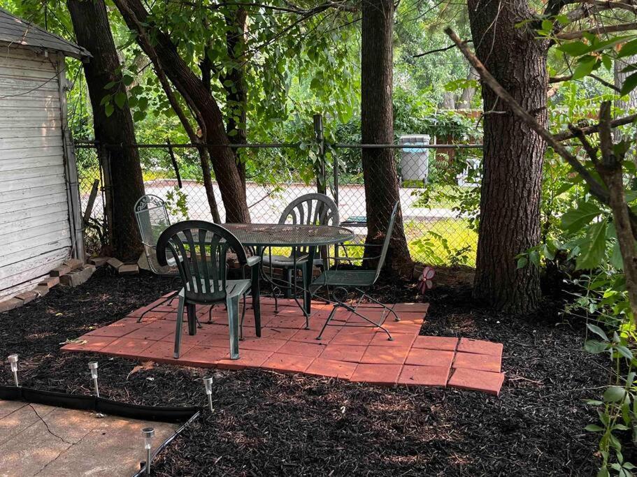 Comfortable 2-Bdrm Spacious Home With Wifi & Patio Indianapolis Exterior foto